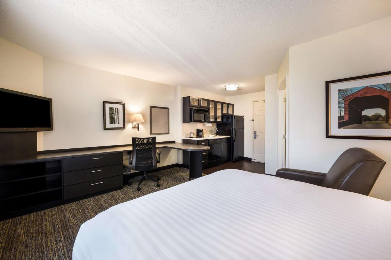 Sonesta Simply Suites Boston Брейнтрі Екстер'єр фото