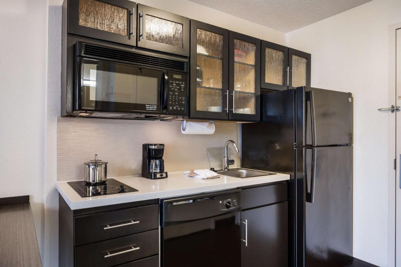 Sonesta Simply Suites Boston Брейнтрі Екстер'єр фото