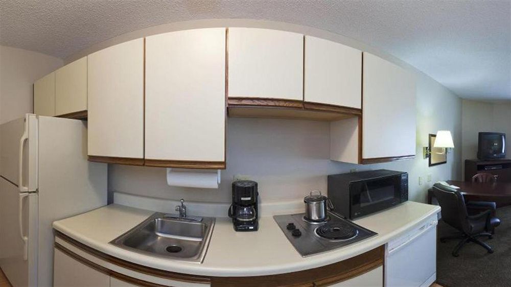 Sonesta Simply Suites Boston Брейнтрі Екстер'єр фото