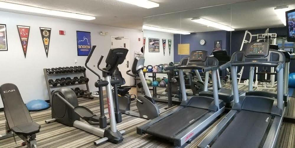 Sonesta Simply Suites Boston Брейнтрі Екстер'єр фото